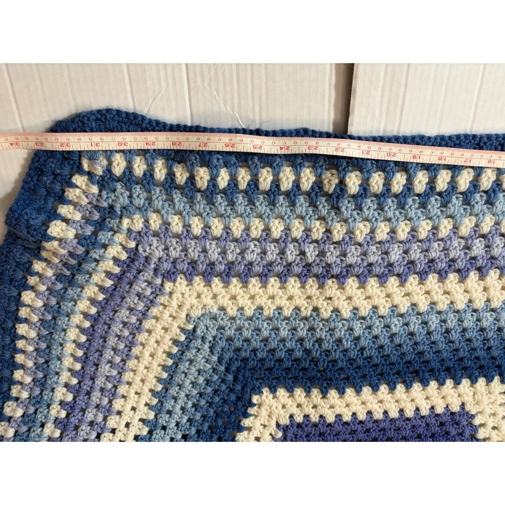 EUC Handmade Crochet Hexagon Blanket Blue Ombre Gradient Throw 34